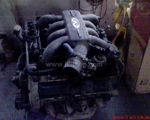 日产VQ45发动机总成
