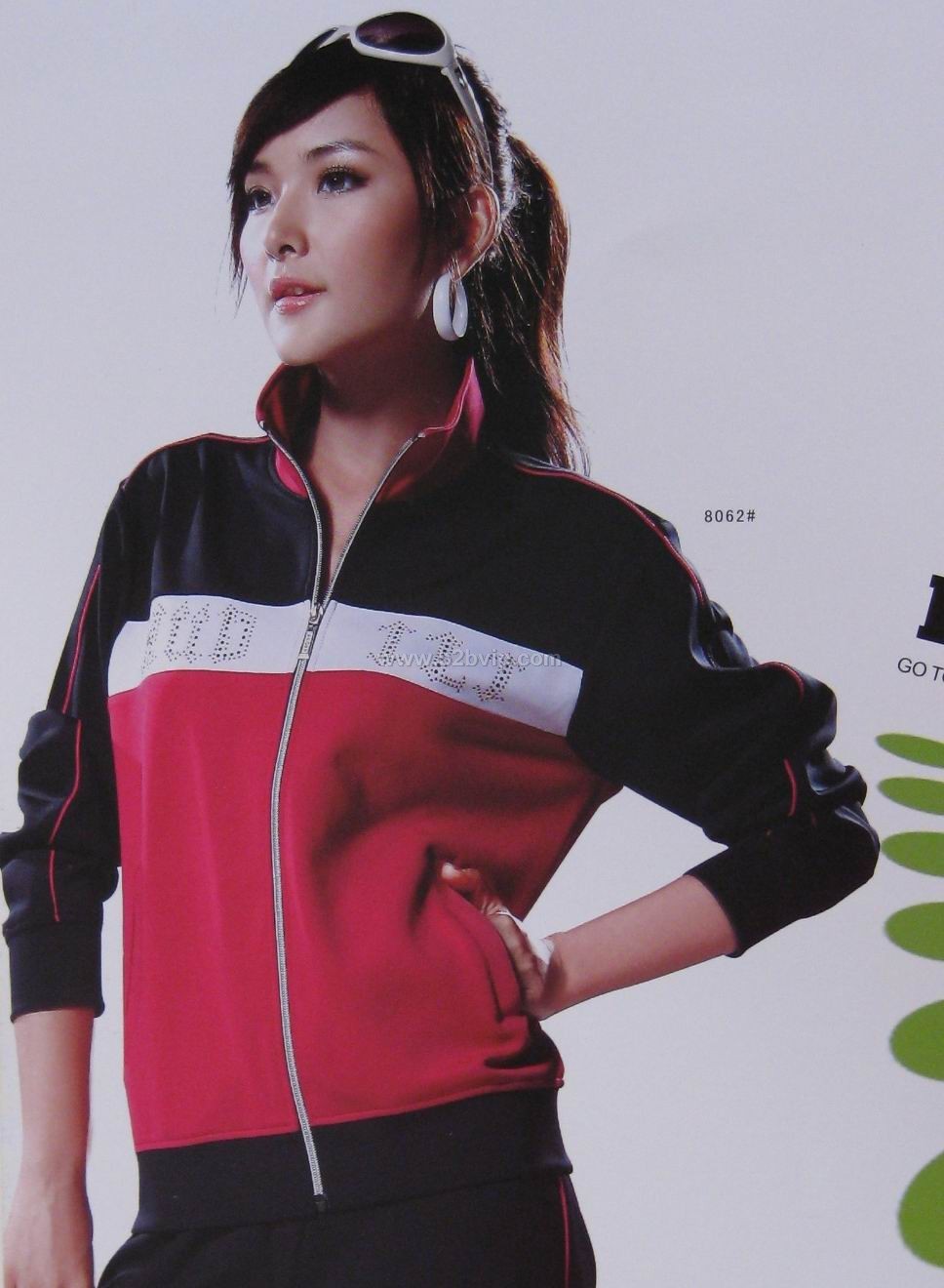 户外运动服