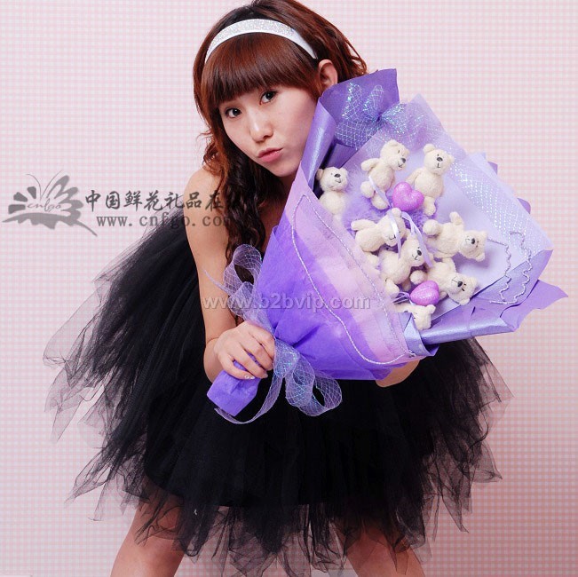 9只小熊(紫色)卡通花束