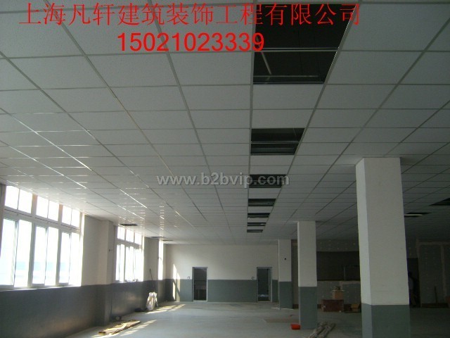上海松江厂房装修漕河泾工业区办公室装潢吊顶隔墙玻璃隔断天花板