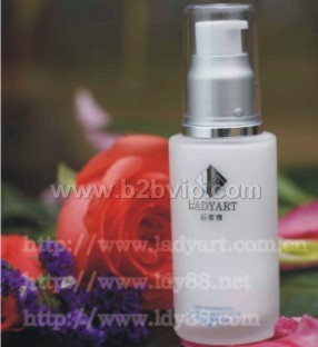 适合秋冬季节的美白日霜，美白防晒给皮肤一整天的保护