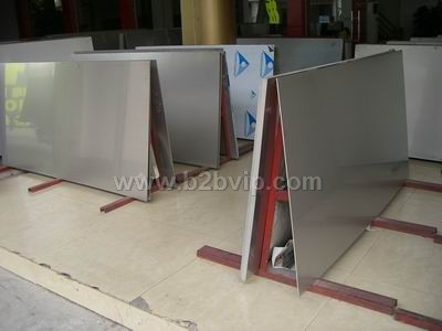 供应不锈钢板/卷，可送货上门