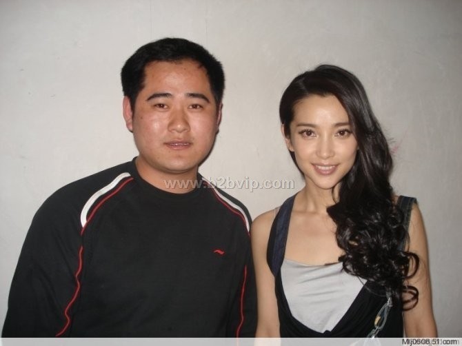 李冰冰经纪公司（经纪人陈杰：15920800500）