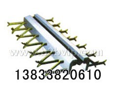 供应桥梁伸缩缝装置,复合钢板伸缩装置,组合式橡胶条型伸缩装置