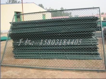 体育场护栏网 学校操场防护网