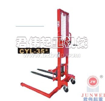 台湾川崎叉车|川崎手摇绞盘式堆垛机