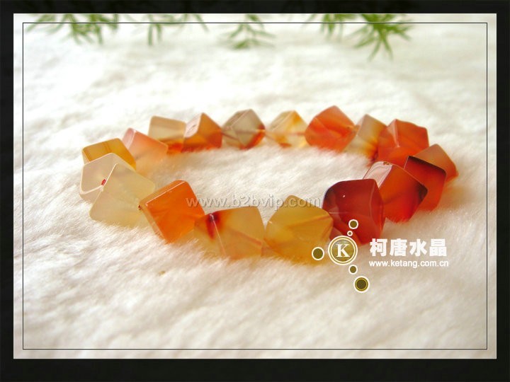 天然红玛瑙手链&nbsp;新款红玛瑙手链&nbsp;方形玛瑙手链