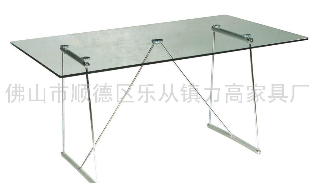 玻璃餐桌