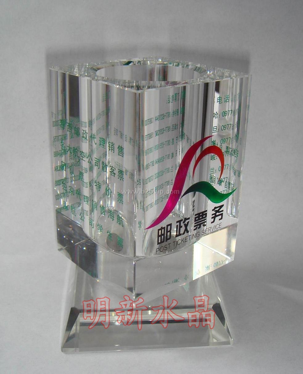 水晶笔筒，水晶办公礼品，会议礼品，商务赠品，水晶工艺礼品