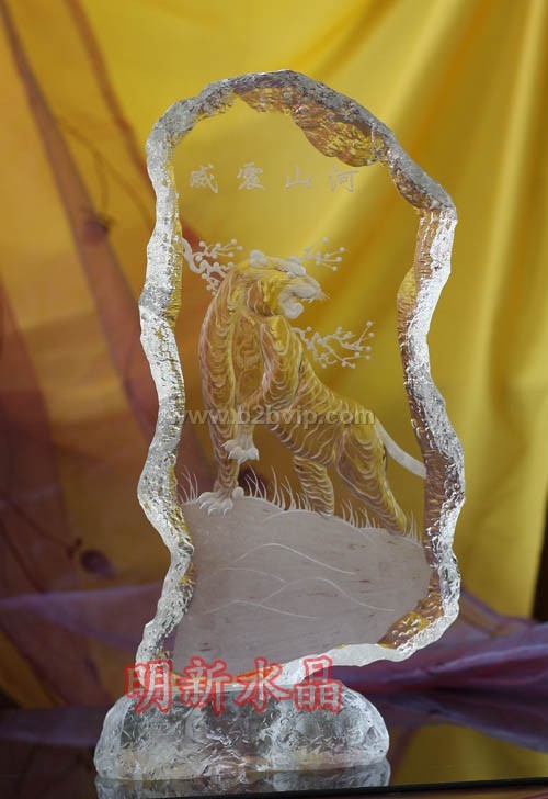 虎年水晶礼品，周年纪念品，水晶摆件，水晶工艺品，水晶礼品
