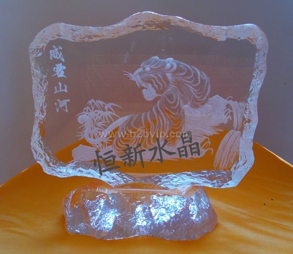 虎年礼品，水晶虎年工艺品，水晶虎，虎年工艺品