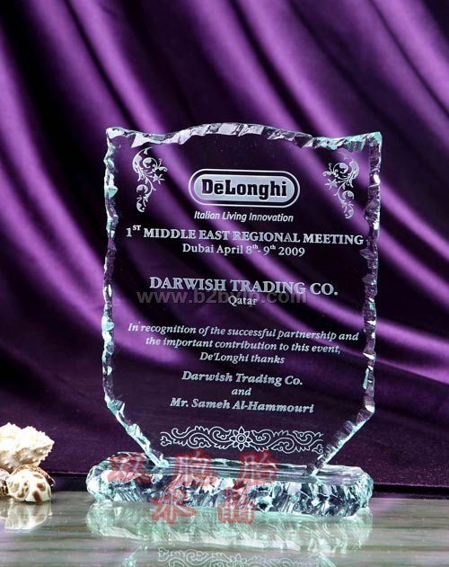 新款水晶奖牌，水晶工艺品，水晶纪念礼品，水晶工艺品批发