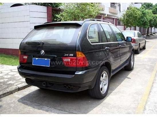 宝马X5-3.0i越野车11万