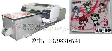 有机玻璃彩印机，能在有机玻璃产品上印图案的设备，产品打印机