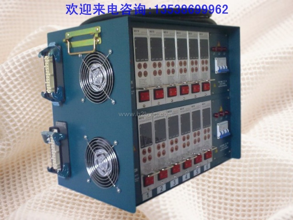 公司简介 我公司是专业生产、研发热流道温控箱/温控卡/时序控制器的厂家。我们为您提供优质的产品外,还配备周到快捷的售后服务。 我们的宗旨:以客户是否满意为工作标准,以全心全意为客户服务为工作职责,以高效快捷周到的服务为工作目标,以降低客户成本,谋求双赢为中心。 适用范围 RKM-MD18温度控制器适用于所有热流道模具、各种塑胶模具、热处理设备等,其外形与安装方式采用国际标准结构,适用于任何的标准机箱。其电源配线制式及 负载连接方式均为标准结构。每个控制卡控制一个回路的加热器温度,温控卡插拨 方便,可与其
