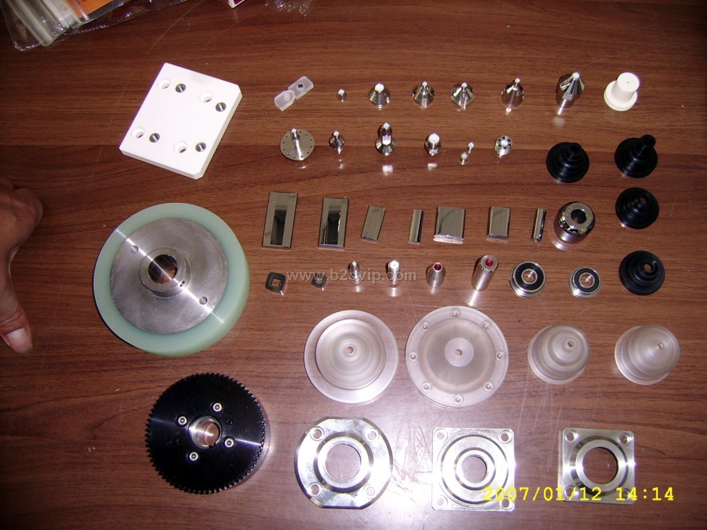 供应S104沙迪克慢走丝配件上下钻石眼模