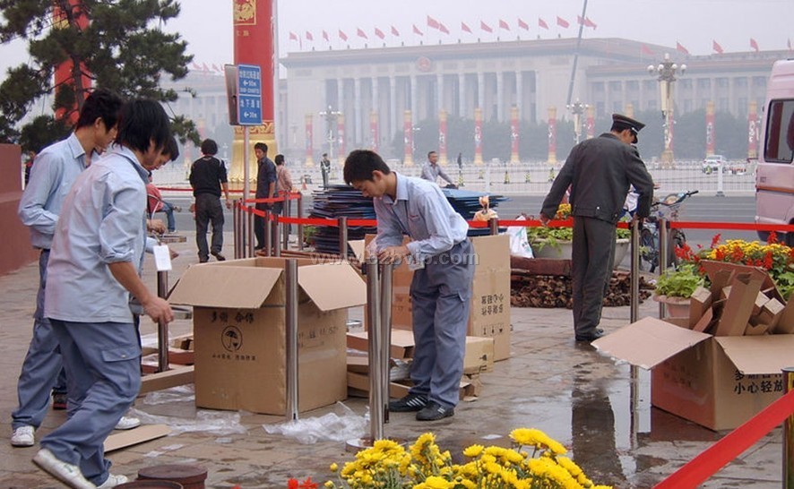 上海伸缩围栏厂家、上海会展一米线、银行排队一米线