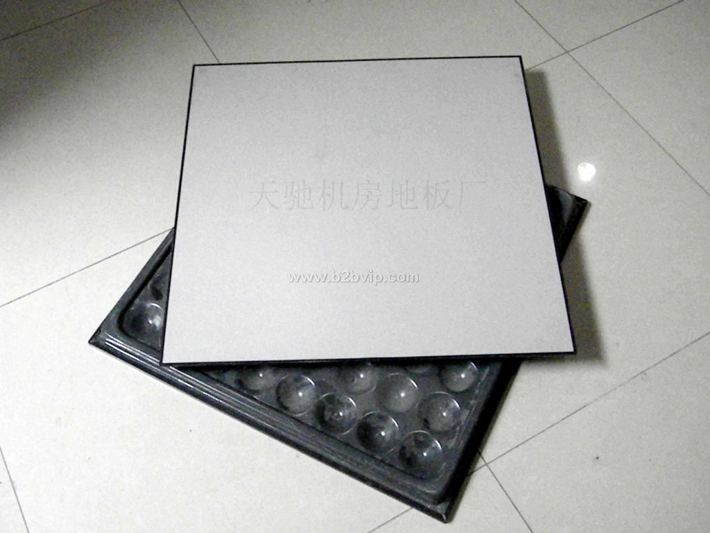 “天驰” HPL面防静电活动地板