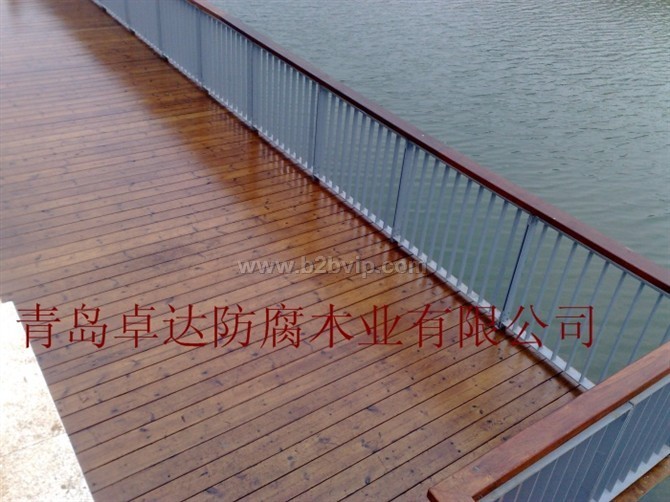 深度碳化木