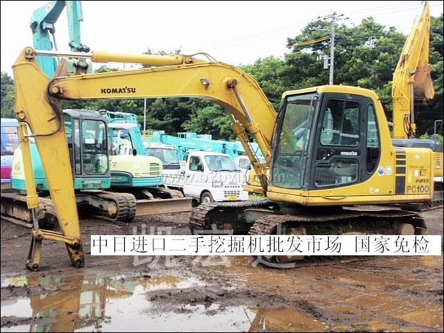 出售小型挖掘机型挖掘机，小型挖掘机