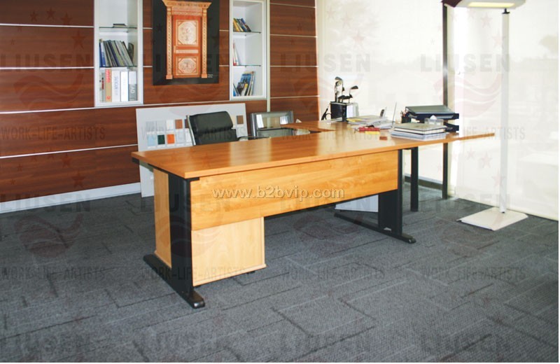 供应六森品位家具-办公台&nbsp;西皮沙发&nbsp;高隔间&nbsp;&nbsp;屏风&nbsp;&nbsp;电脑椅&nbsp;&nbs