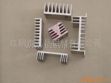 供应散热器等各种工业铝型材