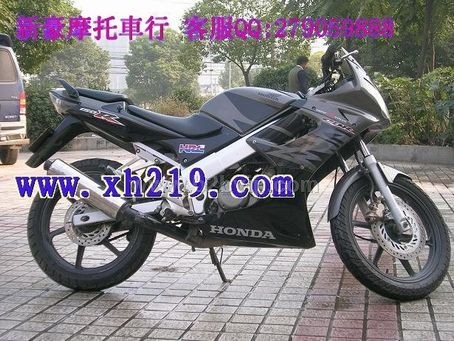 低价出售全新进口本田CBR150R摩托车