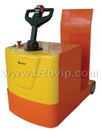 全电动牵引叉车