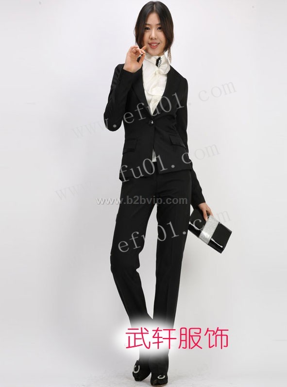 订做上海女士西装&nbsp;西装设计&nbsp;西装定制&nbsp;韩版西装&nbsp;上海武轩服饰订做