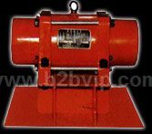 仓壁振动器.振动电机.立式振动电机.旋振筛.直线振动筛.激振器