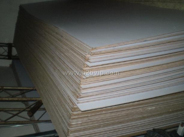 供应八棱柱展板