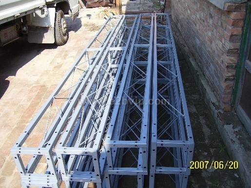 固定加强型桁架